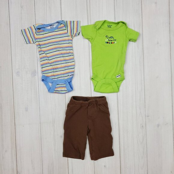 Newborn Boys Clothing, 2 Bodysuits & Pants - Gerber & Carter's - Picture 1 of 1